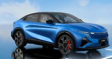 Alpine A390