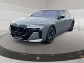 BMW M760