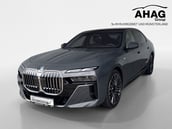 BMW 740
