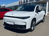 Leapmotor C10