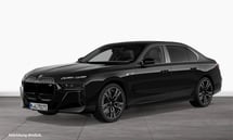 BMW M760