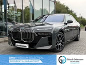 BMW 750
