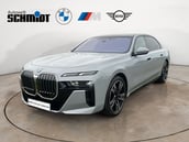 BMW 740