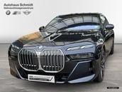 BMW 740