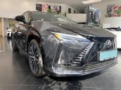Lexus RZ
