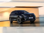 Peugeot e-5008