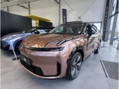 Lynk & Co 08