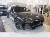 BMW 740
