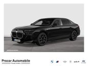 BMW M760