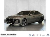 BMW 740
