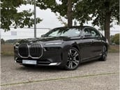 BMW 750
