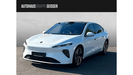 NIO ET7