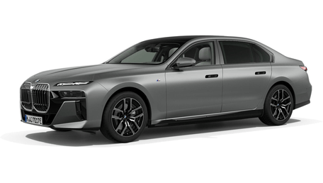 BMW i7