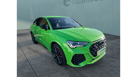 Audi RSQ3