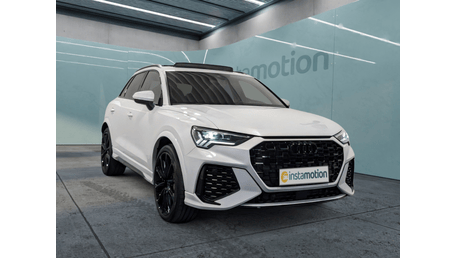 Audi RSQ3