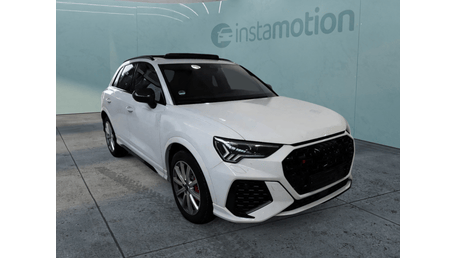 Audi RSQ3