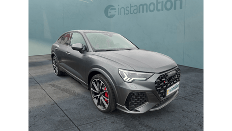 Audi RSQ3