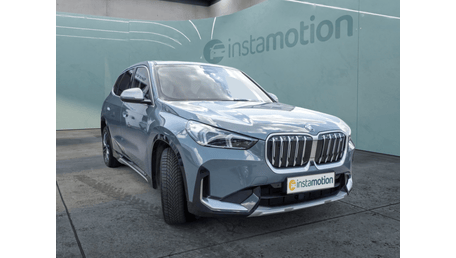 BMW iX1
