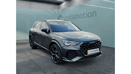 Audi RSQ3