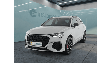 Audi RSQ3