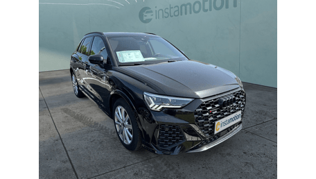 Audi RSQ3