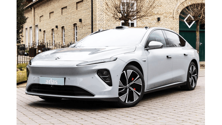 NIO ET7