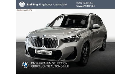 BMW iX1