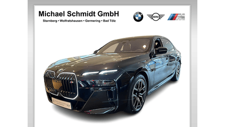 BMW i7