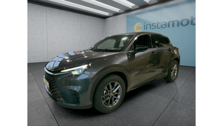 Lexus LBX