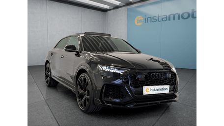 Audi RSQ8