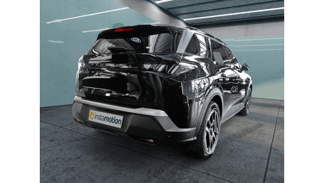 Peugeot e-5008