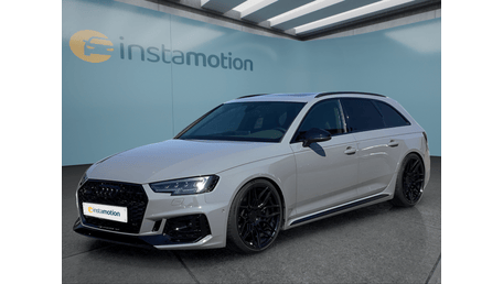 Audi RS4
