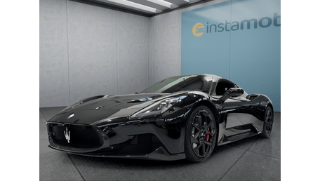Maserati MC20