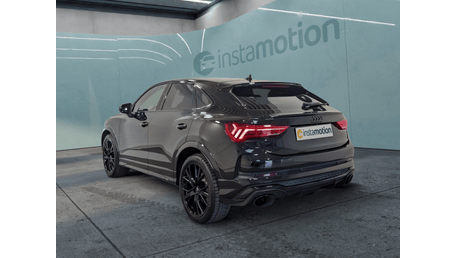 Audi RSQ3