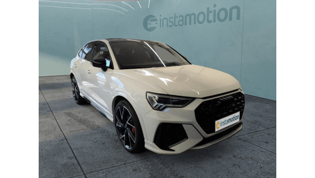 Audi RSQ3