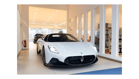 Maserati MC20