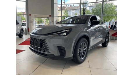 Lexus LBX
