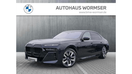 BMW i7