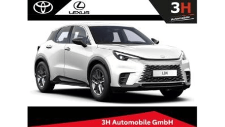 Lexus LBX