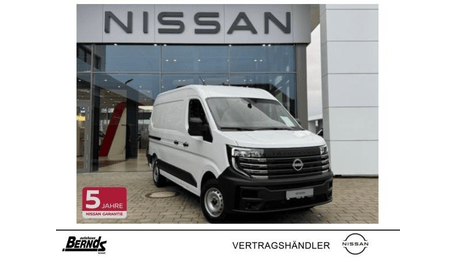 Nissan Interstar