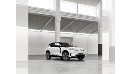 Lynk & Co 08